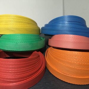 Dây đai nhựa PP. Hàng phổ thông. Bản rộng: 16 mm. Độ dày: 1 mm. Định lượng: 10kg/cuộn. Đủ màu