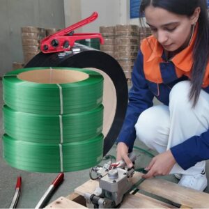 Dây đai đóng hàng PET. Hàng Phổ thông. Bản rộng: 19 mm. Độ dày: 1 mm. Định lượng: 20kg/cuộn. Màu xanh