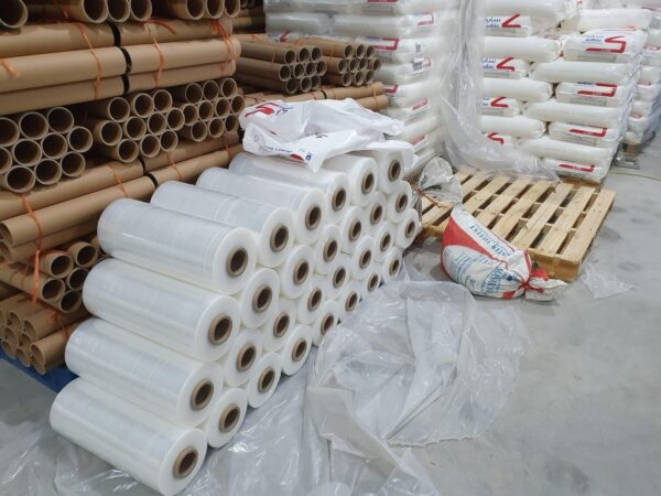 Màng Bọc PE. Khổ cuộn: 25cm. Khối lượng: 3kg/cuộn. KL Lõi giấy: 500gr. Màu sắc: Trong suốt - Ảnh 3