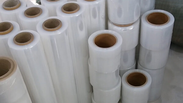 Màng Co Bọc Hàng Hóa PE. Khổ cuộn: 50cm. Khối lượng: 3kg/cuộn. KL Lõi giấy: 300gr. Màu sắc: Trong suốt - Ảnh 3