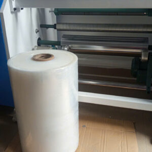 12 Cuộn Màng Co Jumbo. Khổ cuộn 50cm, Trọng lượng 35kg/cuộn.