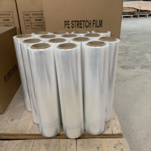 24 Cuộn Màng PE quấn máy. Khổ cuộn 50cm, Trọng lượng 35kg/cuộn.